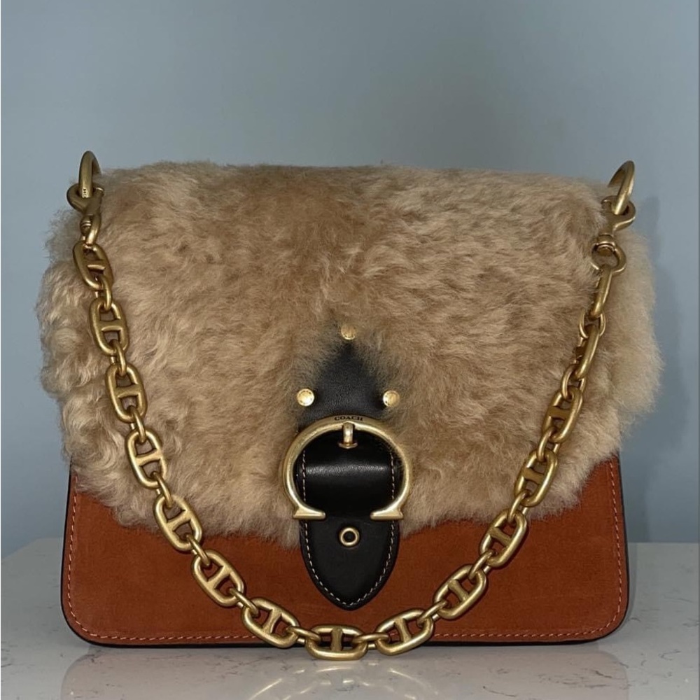 Coach Beat Crossbody!